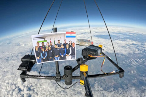 NOTICIA ESTRATOSFERA - ESTUDIANTES (5)